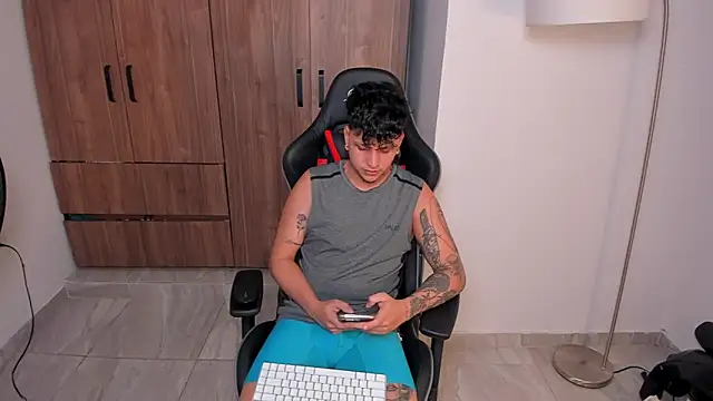 Jake simons online show from 11/28/25, 11:02