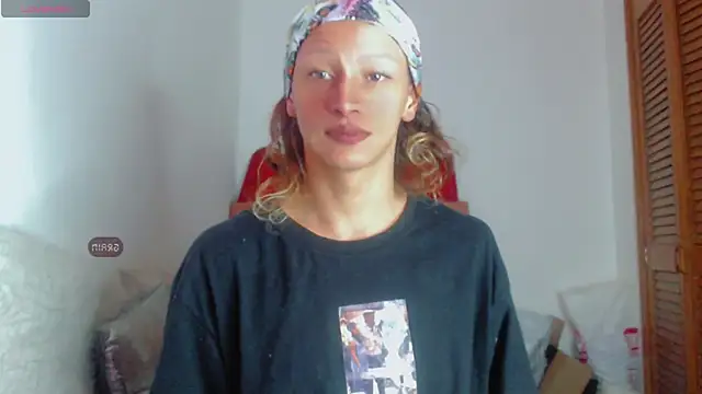 Summer XO online show from 12/24/24, 02:10