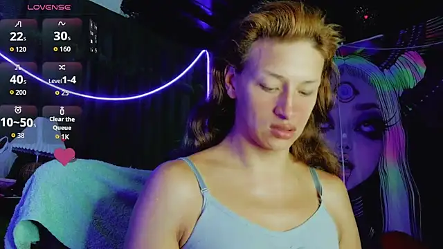 Summer XO online show from 03/24/26, 12:04