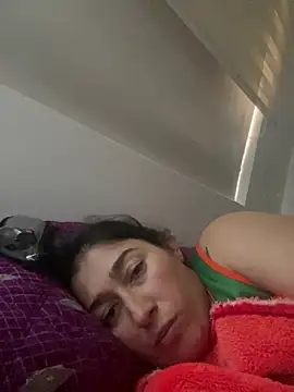 andreaisis2 online show from 02/12/25, 04:55