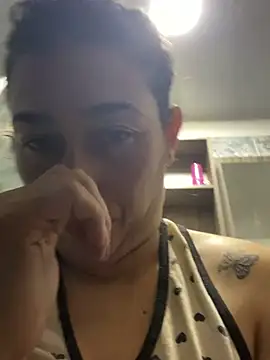 andreaisis2 online show from 02/26/26, 05:56