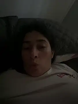 Snapshot of andreaisis2 chatting on 04/17/26, 12:08 andreaisis2 online show from 04/17/26, 12:08