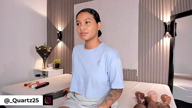 Zafiiraa online show from 11/12/25, 12:16