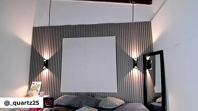 Zafiiraa online show from 04/11/26, 01:26