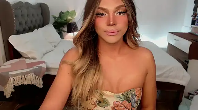 liaa lurrecams online show from 01/09/25, 09:59