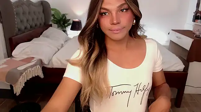 liaa lurrecams online show from 01/23/25, 05:42