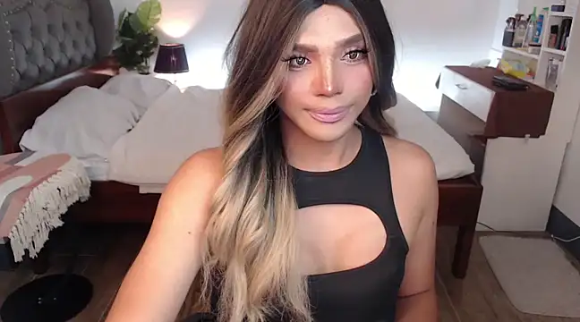 liaa lurrecams online show from 03/19/25, 09:05