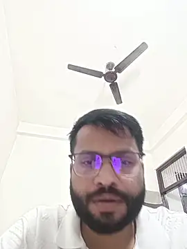 hindisexboy25year online show from 11/20/25, 10:59