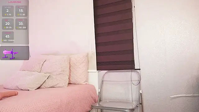 Alexxandra 12 online show from 11/23/25, 09:42