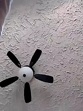 Snapshot of Daddy_hook chatting on 02/01/25, 09:08 Daddy hook online show from 02/01/25, 09:08