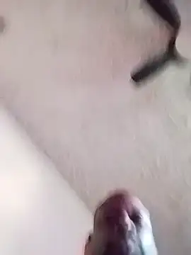 Snapshot of Daddy_hook chatting on 02/27/25, 01:05 Daddy hook online show from 02/27/25, 01:05