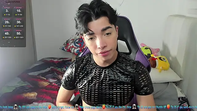 santy7v7 online show from 02/23/25, 01:21