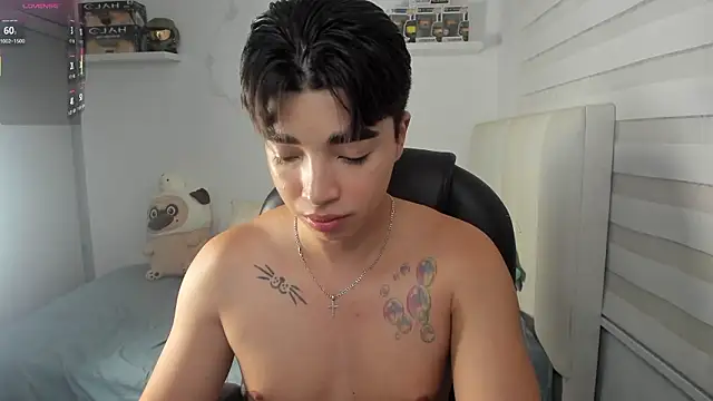 santy7v7 online show from 02/07/26, 01:37