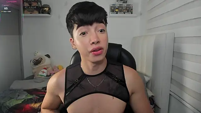 santy7v7 online show from 03/15/26, 01:39