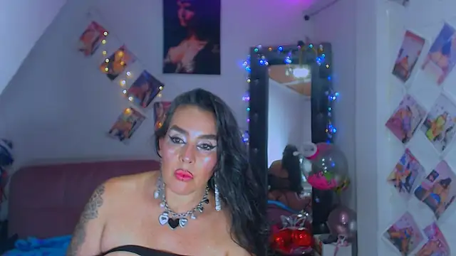 sweet vanessa 22 online show from 02/13/26, 04:08