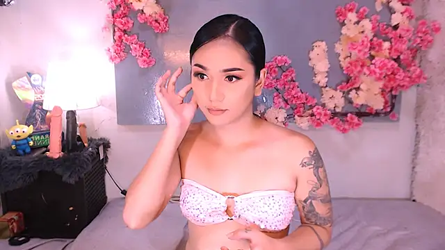 Oriental Tiara online show from 10/06/25, 06:11