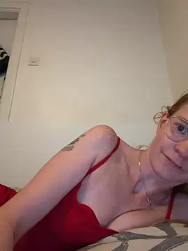 Snapshot of jannis1992 chatting on 05/02/26, 07:19 jannis1992 online show from 05/02/26, 07:19