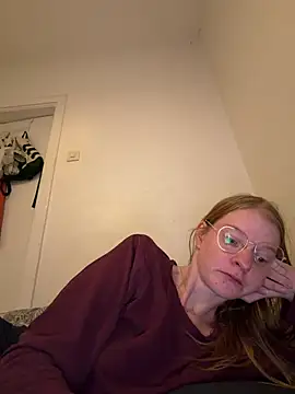 Snapshot of jannis1992 chatting on 08/08/26, 03:52 jannis1992 online show from 08/08/26, 03:52