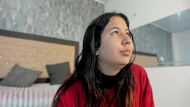 Lia sarahi online show from 10/29/25, 11:34