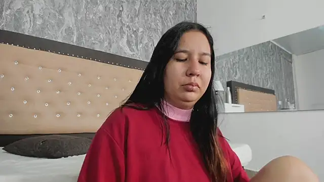 Lia sarahi online show from 11/29/25, 11:46