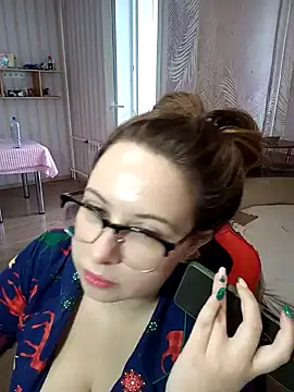 Snapshot of DienkaGreen chatting on 12/26/24, 05:37 DienkaGreen online show from 12/26/24, 05:37