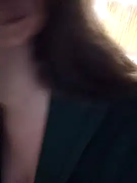 Snapshot of DienkaGreen chatting on 02/27/25, 11:20 DienkaGreen online show from 02/27/25, 11:20