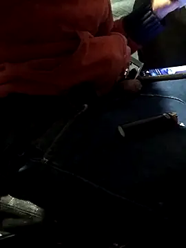 Wero4200 online show from 11/21/25, 08:02