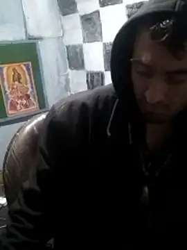 Wero4200 online show from 01/12/26, 07:35