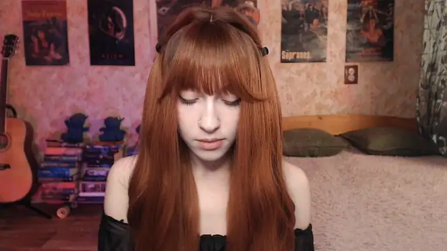 Snapshot of Friendly_Ellie chatting on 09/30/25, 11:10 Friendly Ellie online show from 09/30/25, 11:10