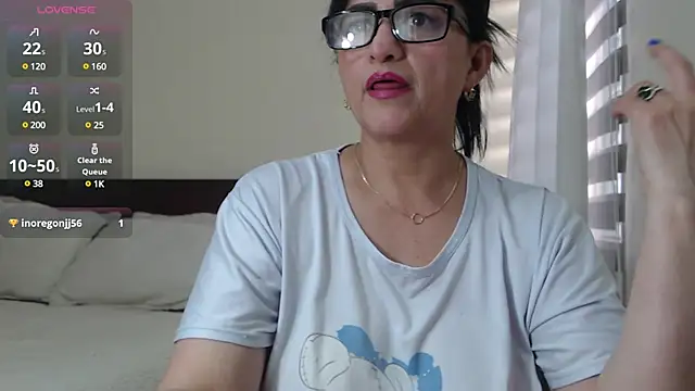 ISABEEL SOFIA01 online show from 01/28/25, 10:34