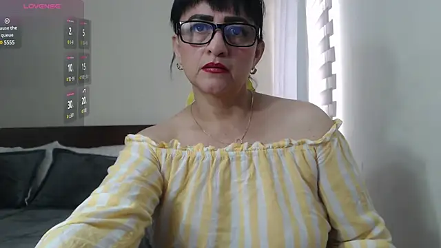 ISABEEL SOFIA01 online show from 01/31/25, 04:17