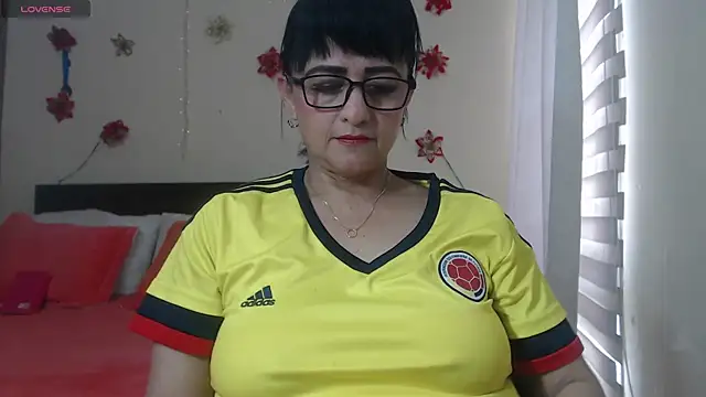 ISABEEL SOFIA01 online show from 03/20/25, 03:36