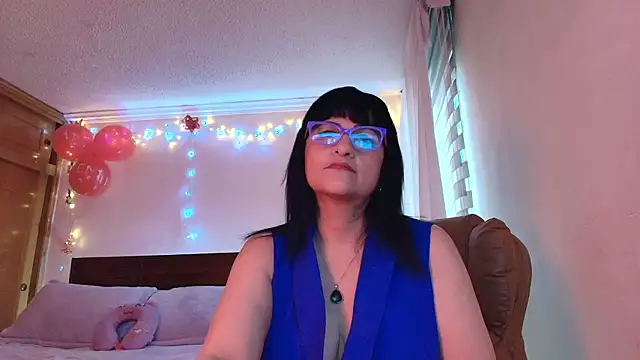 ISABEEL SOFIA01 online show from 02/24/26, 12:36