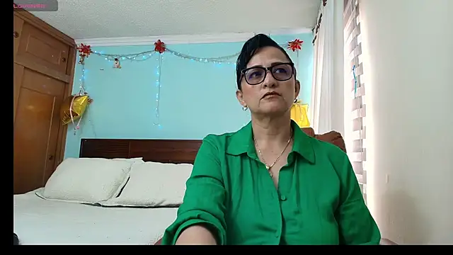 Snapshot of ISABEEL_SOFIA01 chatting on 07/18/26, 07:39 ISABEEL SOFIA01 online show from 07/18/26, 07:39
