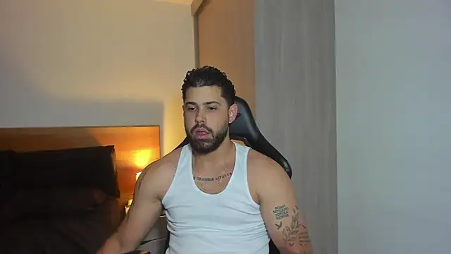 Snapshot of Justyn_Torres chatting on 01/09/25, 10:41 Justyn Torres online show from 01/09/25, 10:41