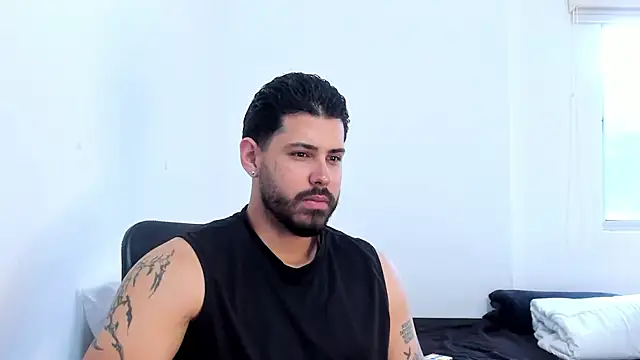 Justyn Torres online show from 11/25/25, 11:54