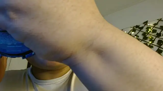 sexychubby    online show from 03/11/25, 02:43