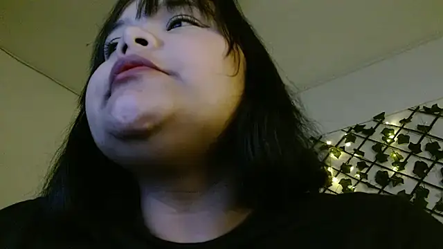 sexychubby    online show from 03/21/25, 09:01