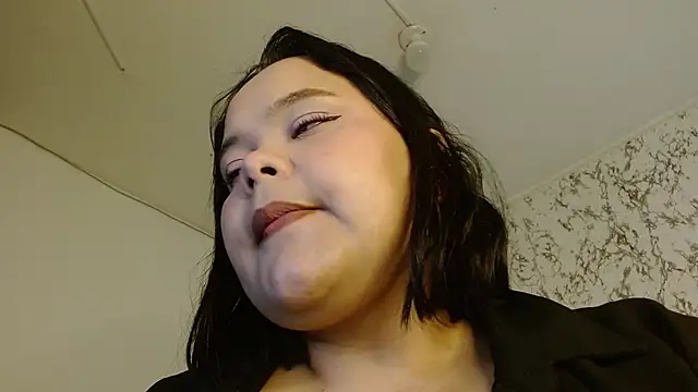 sexychubby    online show from 11/09/25, 03:05