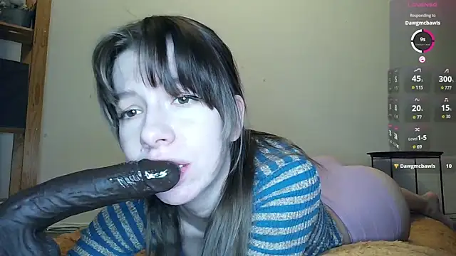 Snapshot of cruellagoth666 chatting on 12/20/25, 12:34 cruellagoth666 online show from 12/20/25, 12:34