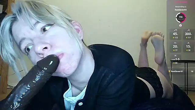 Snapshot of cruellagoth666 chatting on 04/03/26, 03:54 cruellagoth666 online show from 04/03/26, 03:54