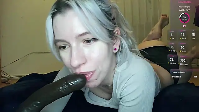 Snapshot of cruellagoth666 chatting on 06/27/26, 01:43 cruellagoth666 online show from 06/27/26, 01:43