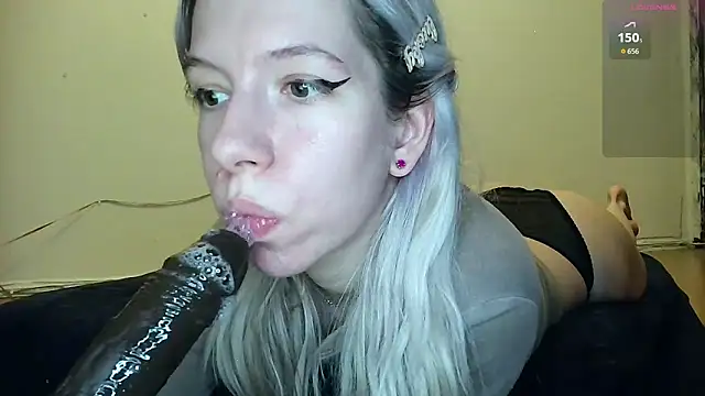 Snapshot of cruellagoth666 chatting on 08/05/26, 12:13 cruellagoth666 online show from 08/05/26, 12:13
