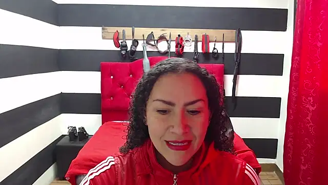 Snapshot of ADELHEY_RAN chatting on 01/18/25, 01:08 ADELHEY RAN online show from 01/18/25, 01:08