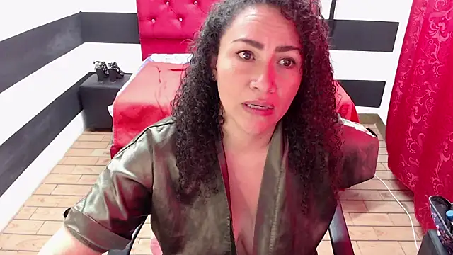 Snapshot of ADELHEY_RAN chatting on 01/21/25, 06:55 ADELHEY RAN online show from 01/21/25, 06:55