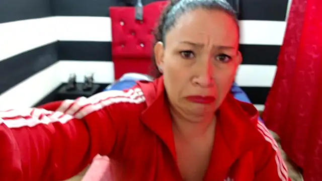 Snapshot of ADELHEY_RAN chatting on 03/07/25, 01:29 ADELHEY RAN online show from 03/07/25, 01:29