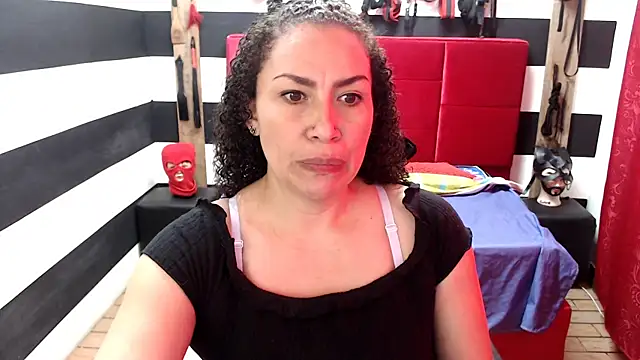 Snapshot of ADELHEY_RAN chatting on 03/18/25, 12:58 ADELHEY RAN online show from 03/18/25, 12:58