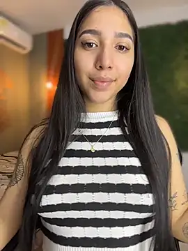 Snapshot of Amandanauty chatting on 03/27/26, 08:26 Amandanauty online show from 03/27/26, 08:26