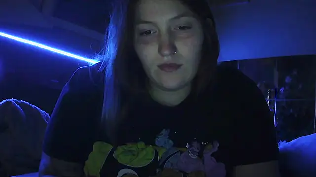 Snapshot of Angelk43 chatting on 04/24/26, 04:04 Angelk43 online show from 04/24/26, 04:04