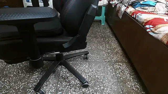 indianboy894 online show from 11/29/25, 12:19